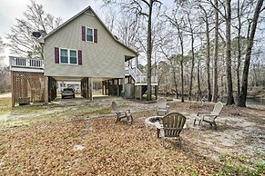 Burgaw Getaway w/ On-site River Access!