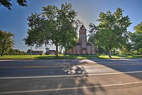 Main Street Townhome - 12 Miles to Bear Lake!