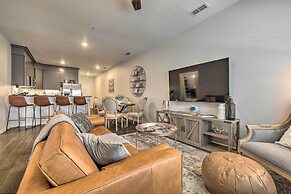 Single-story Condo < 1 Mile From Downtown!