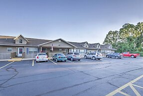 Stunning Table Rock Lake Condo Near Branson Strip!