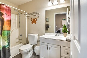 Stunning Table Rock Lake Condo Near Branson Strip!