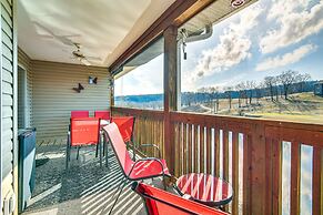 Stunning Table Rock Lake Condo Near Branson Strip!