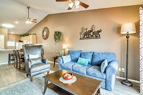 Stunning Table Rock Lake Condo Near Branson Strip!