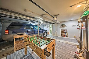 Cozy Kansas City Home w/ Yard - 9 Mi to Dtwn!