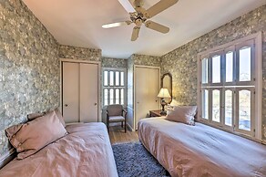 Cozy Kansas City Home w/ Yard - 9 Mi to Dtwn!