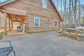 Stylish Creekside Cabin w/ Fire Pit Near Wineries