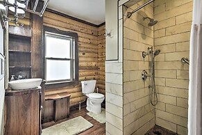 Stylish Creekside Cabin w/ Fire Pit Near Wineries