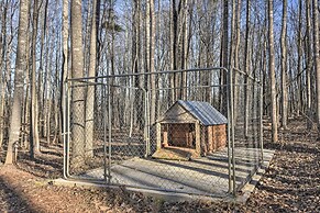 Stylish Creekside Cabin w/ Fire Pit Near Wineries