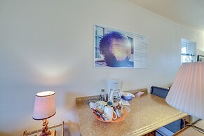 Cozy Rogers Studio Apt w/ Lake Access & Fire Pit!