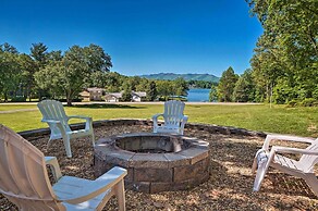 Hayesville Lake Getaway w/ Balcony & Mtn Views!