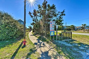 1 Ocean Fun:' Emerald Isle Apt, Steps to Beaches!