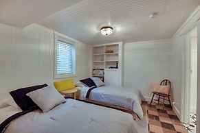 Walk to Beach: Lake Michigan Getaway!