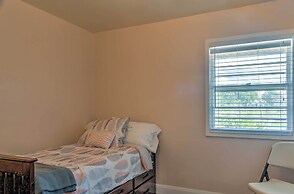 Central Escalante Home ~ 5 Mi to Grand Staircase!