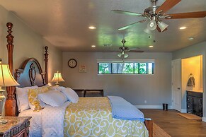 Central Escalante Home ~ 5 Mi to Grand Staircase!