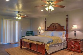 Central Escalante Home ~ 5 Mi to Grand Staircase!