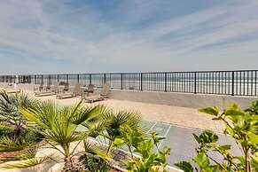 Oceanfront Retreat w/ Beach & Resort Access!