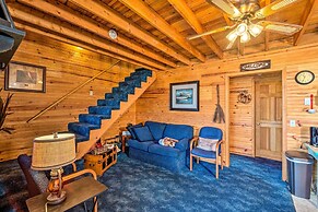 Quiet & Private Cabin ~ 5 Mi to Dale Hollow Lake!