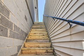 Updated Lake Erie Home ~ 34 Mi to Cedar Point!