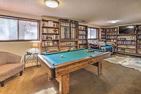 Rustic Western Home: Walk to Winchester Lake!