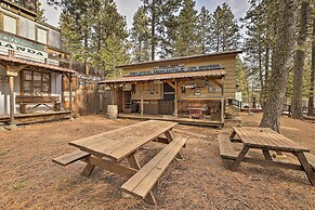 Rustic Western Home: Walk to Winchester Lake!