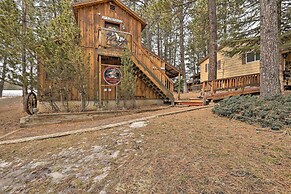 Rustic Western Home: Walk to Winchester Lake!
