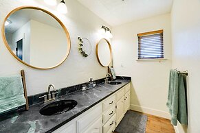 Spacious Country Home Near Ft Sill & Medicine Park