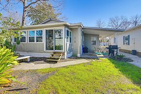 Walk to Ocean: Lovely Myrtle Beach Getaway!