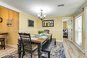 Walk to Ocean: Lovely Myrtle Beach Getaway!