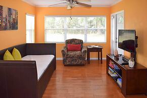 Lakeland Home w/ Large Backyard ~ 1 Mile From Fsc!