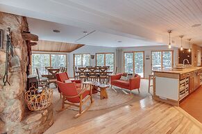 White Mountain Escape w/ Separate In-law Suite!