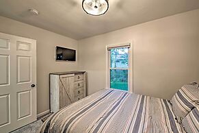 Updated Twin Lakes Cottage, Walk to Lake Mary
