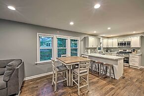 Updated Twin Lakes Cottage, Walk to Lake Mary