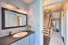 1 Mi to Dtwn: Historic Harrisburg Home