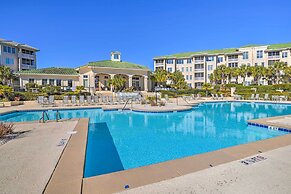 Resort Perks: Upscale Condo in North Myrtle Beach