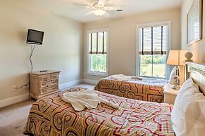 Resort Perks: Upscale Condo in North Myrtle Beach