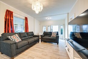 Charming Long Island Home w/ Fenced Yard!