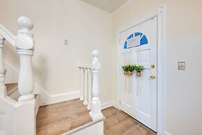 Charming Long Island Home w/ Fenced Yard!