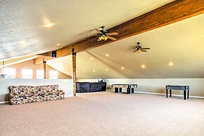 Rustic Bryce Canyon Home w/ Deck on Sevier River!