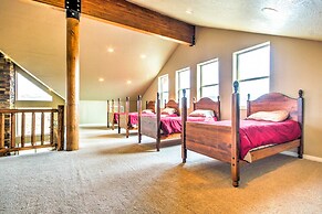 Rustic Bryce Canyon Home w/ Deck on Sevier River!