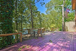 Home w/ Large Deck on Table Rock Lake!