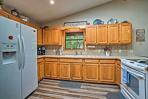 Home w/ Large Deck on Table Rock Lake!