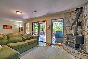 Home w/ Large Deck on Table Rock Lake!