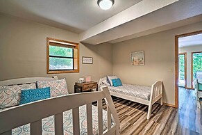 Home w/ Large Deck on Table Rock Lake!