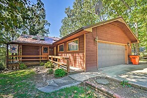 Home w/ Large Deck on Table Rock Lake!