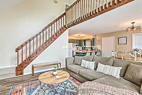 Golf, Ski + Fish: Cabin w/ Deck in Tobyhanna!