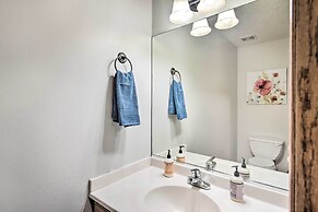 Altoona Home 11 Mi to Downtown Des Moines