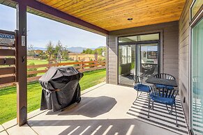 Stylish Montana Vacation Rental w/ Private Hot Tub