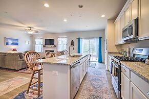 Riverside House w/ Kayaks, Piano & Fireplace