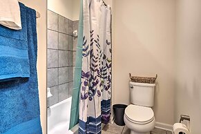 Riverside House w/ Kayaks, Piano & Fireplace