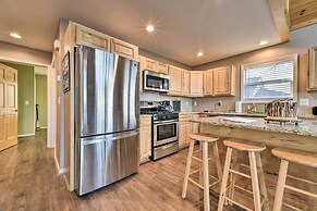 Lakefront Lexington Escape: Steps to Beach!